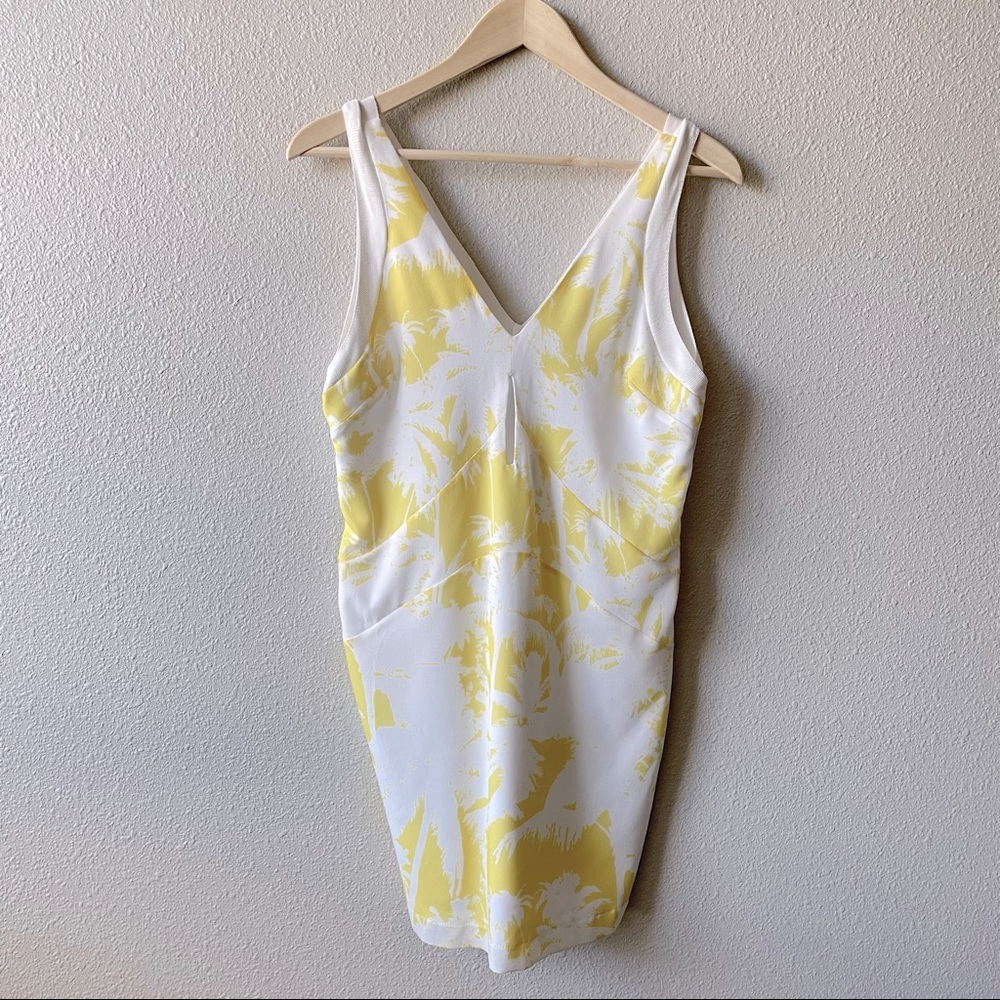 Zara Yellow & White Floral Sleeveless V-Neck Mini Dress Small